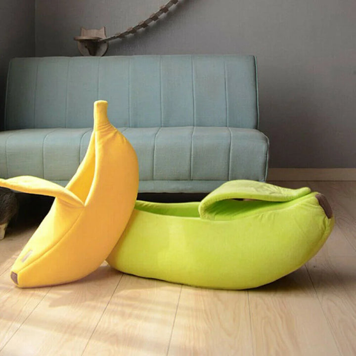 Cozy Fun with the Banana Cat Bed!