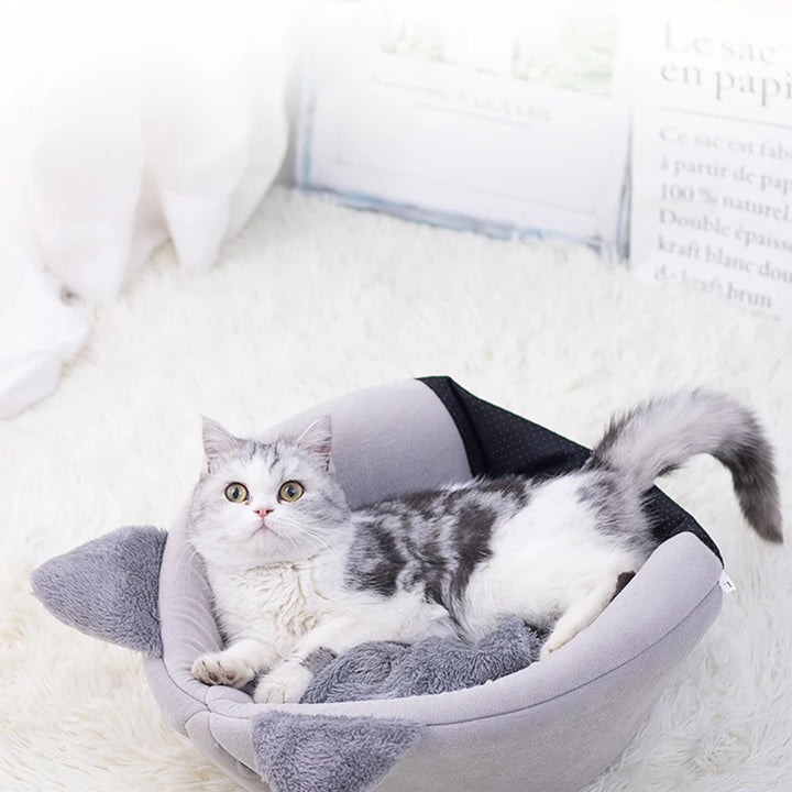 Cozy Winter Pet Bed: Indoor Cat & Small Dog Tent Nest